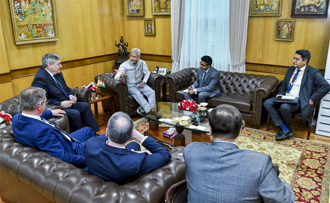 India, Russia discuss West Asia crisis